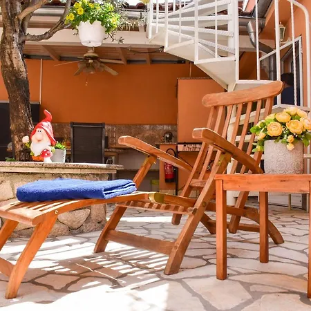 Kuca Za Odmor Antic - House Antic Nyaraló Novi Vinodolski