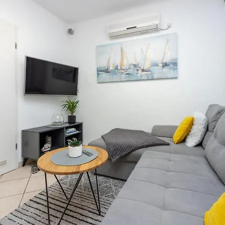 Feriehus Kuca Za Odmor Antic - House Antic *